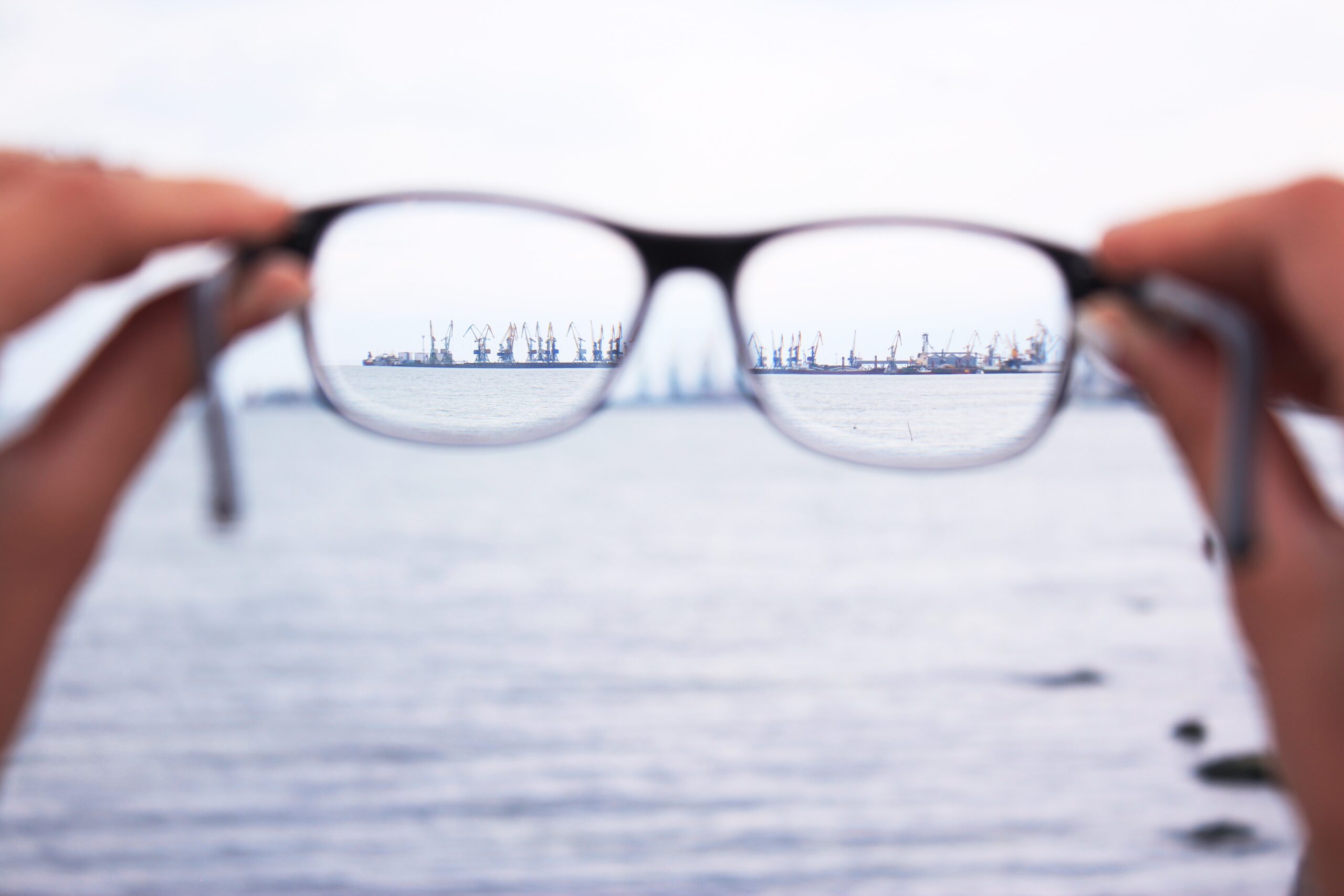 Glasses clarifying view