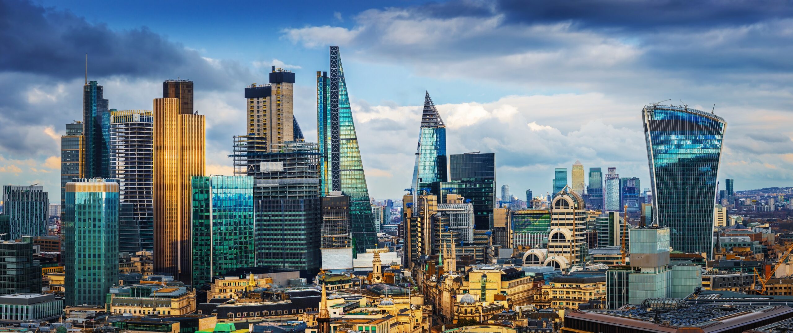 Panoramic view of London.